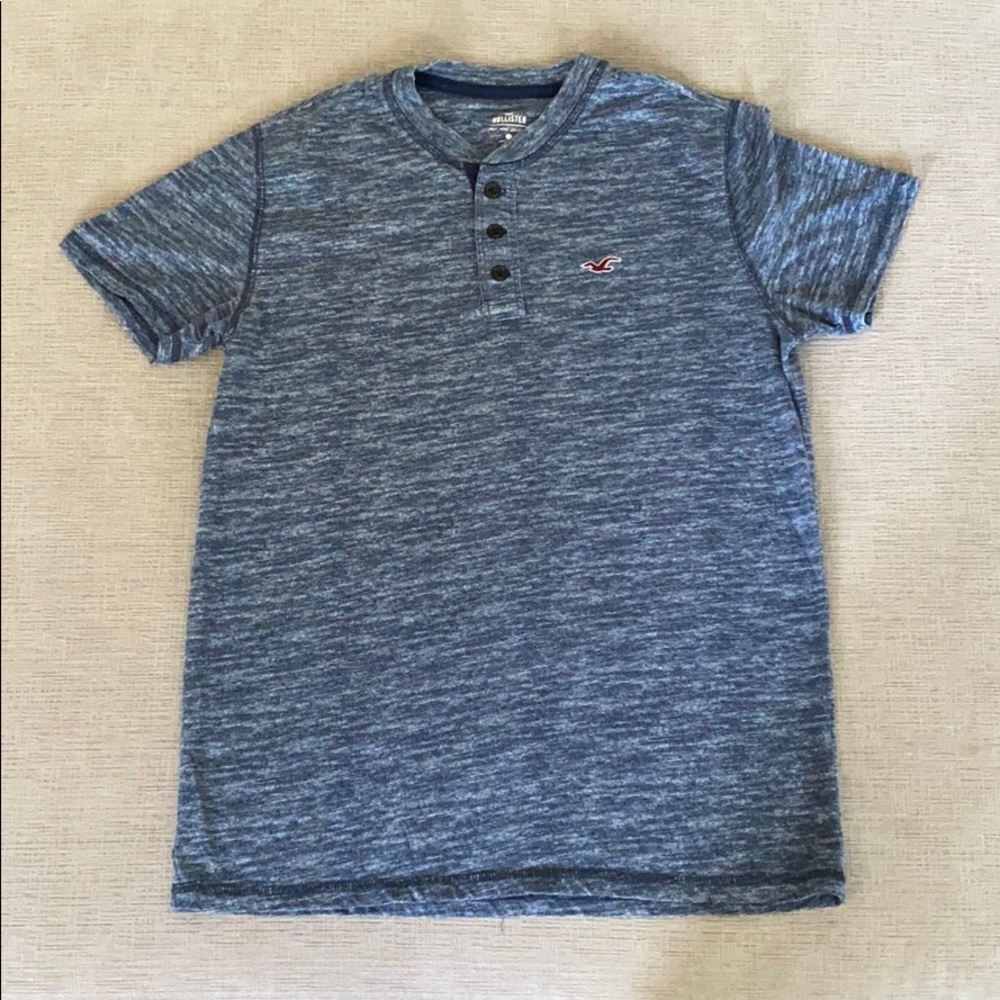 Hollister shirt